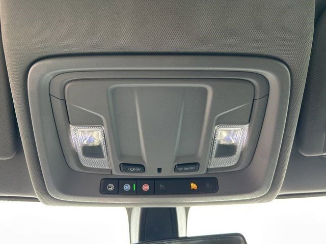 Chevrolet Silverado 1500  2021