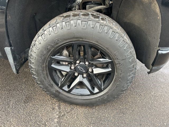 Chevrolet Silverado 1500  2021