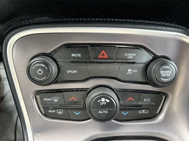 Dodge Challenger  2021