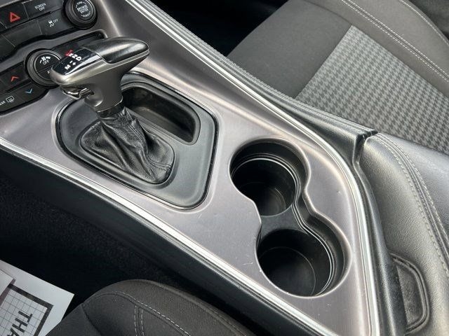 Dodge Challenger SXT AWD 2021