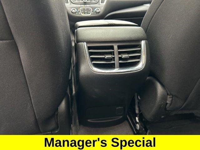 Chevrolet Malibu  2023