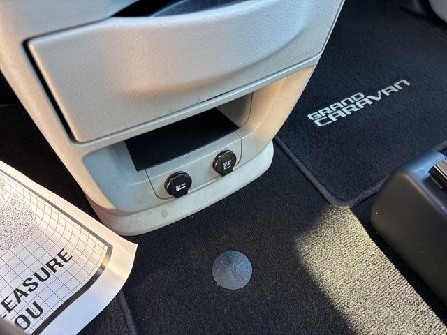 Dodge Grand Caravan SE 2017