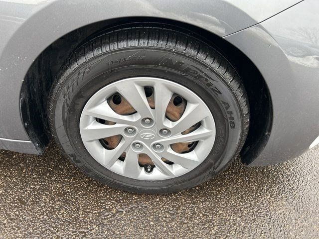 Hyundai Elantra SE 2019