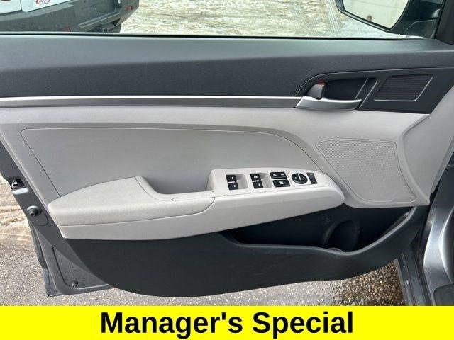 Hyundai Elantra SE 2019