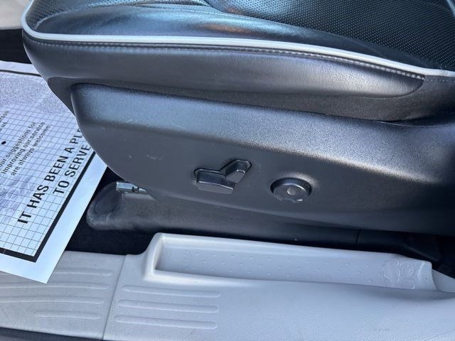 Chrysler Pacifica Limited 2023