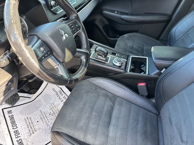 Mitsubishi Outlander SE 4WD 2023