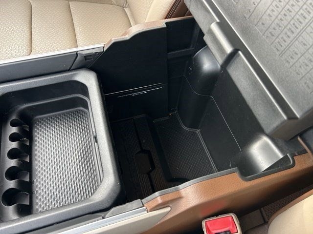 RAM 1500 Laramie Crew Cab 4WD 2019