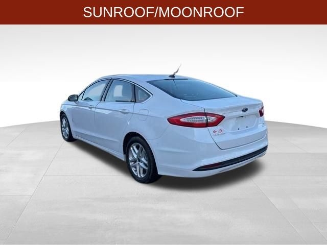 Ford Fusion SE 2016