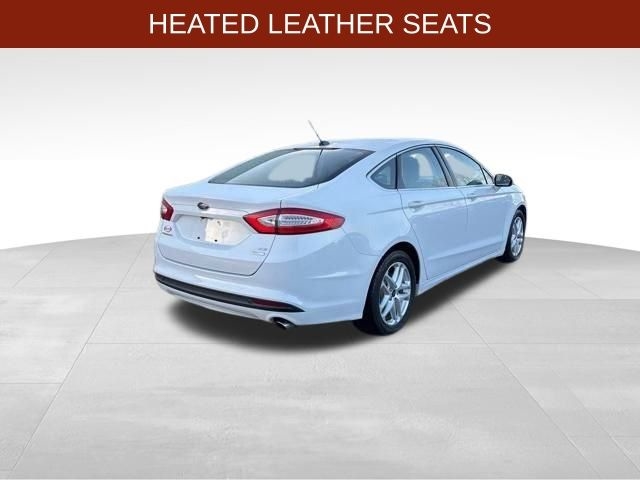 Ford Fusion SE 2016