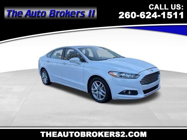 Ford Fusion SE 2016