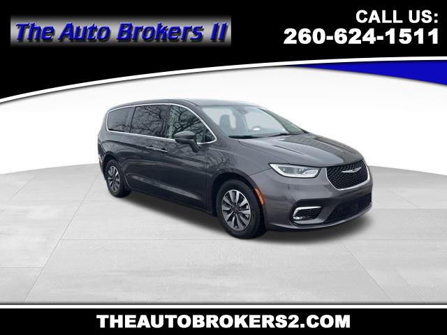 Chrysler Pacifica Hybrid  2022