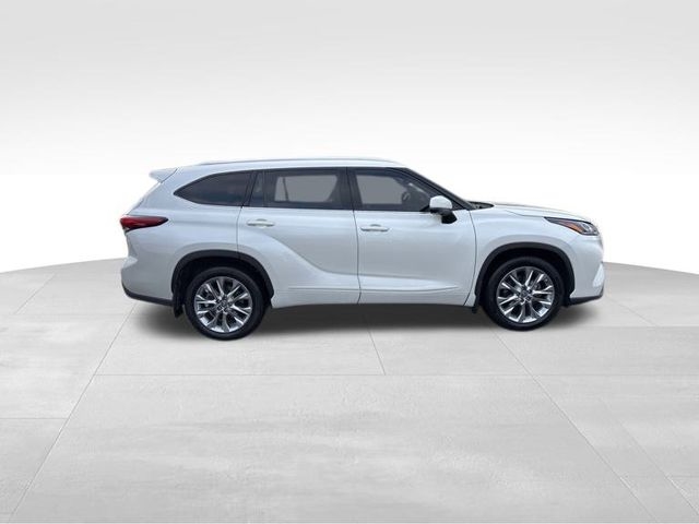 Toyota Highlander  2020