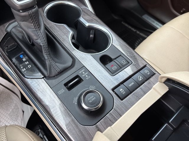 Toyota Highlander  2020