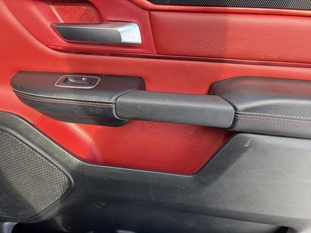 RAM 1500 Rebel Crew Cab 4WD 2020