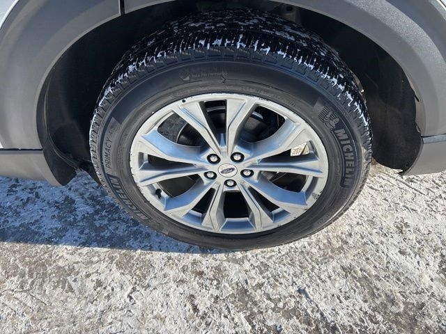 Ford Explorer XLT 4WD 2023