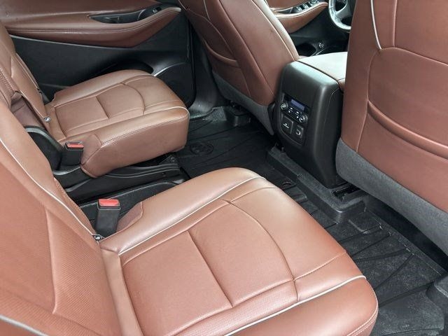 Buick Enclave Avenir AWD 2021