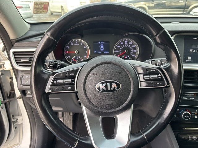 Kia Optima  2019
