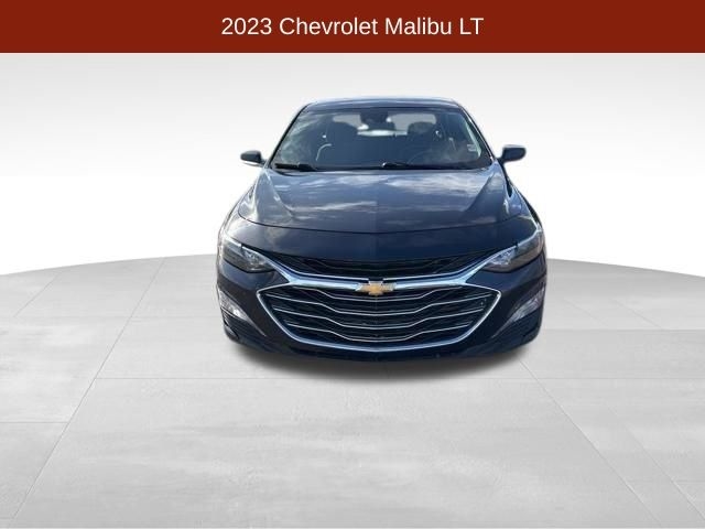 Chevrolet Malibu  2023