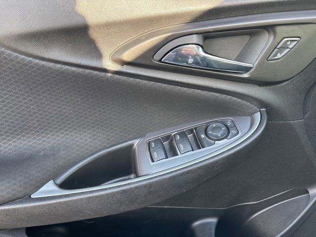 Chevrolet Malibu  2023