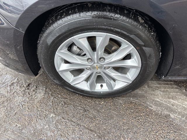 Chevrolet Malibu  2023