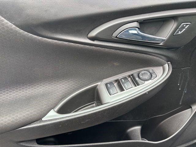 Chevrolet Malibu  2023