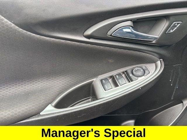 Chevrolet Malibu  2023