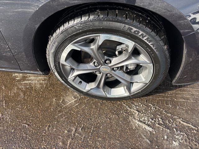 Chevrolet Malibu  2023