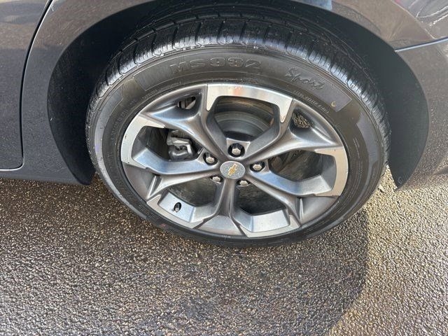 Chevrolet Malibu  2023