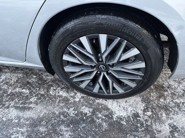 Nissan Altima 2.5 SV 2024