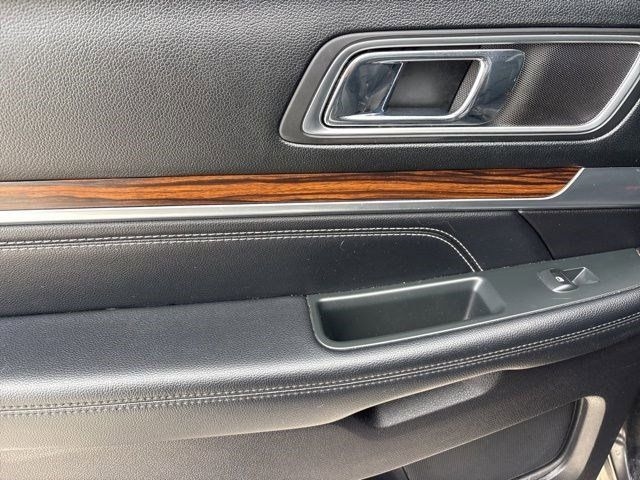 Ford Explorer Limited 2019