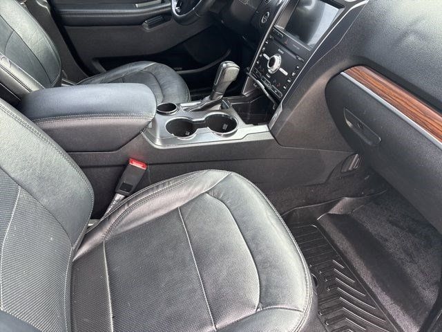 Ford Explorer Limited 2019