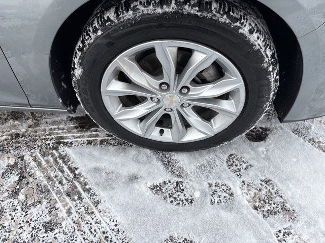 Chevrolet Malibu  2023