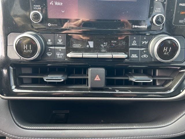 Toyota Highlander L 2022