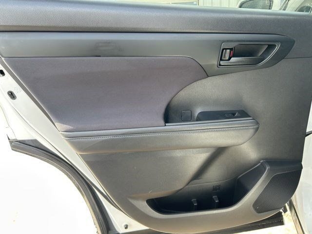 Toyota Highlander L 2022