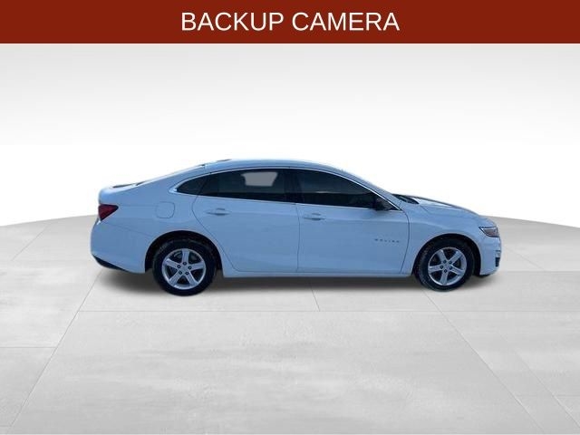 Chevrolet Malibu  2022