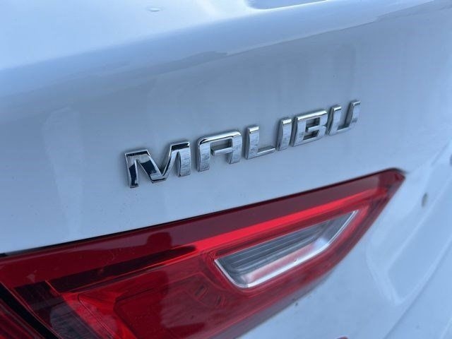 Chevrolet Malibu  2022
