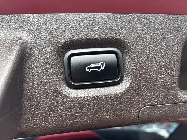 Hyundai Santa Fe Limited 2020