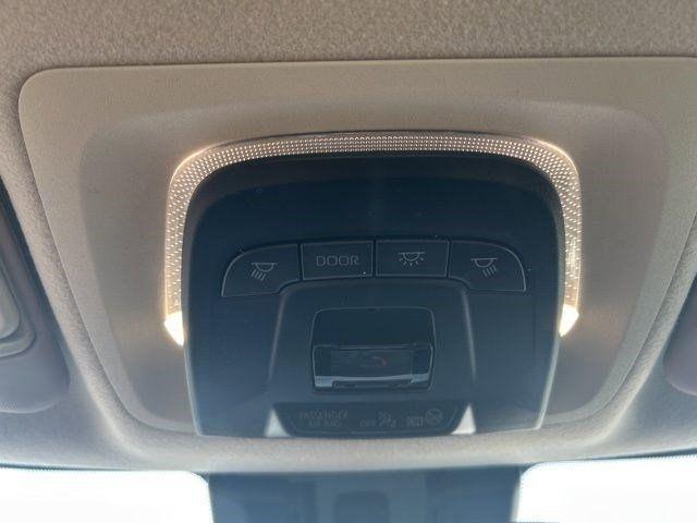 Toyota Corolla LE 2024