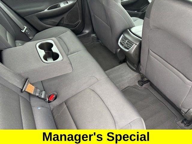 Chevrolet Malibu  2023