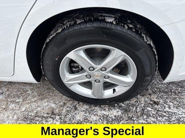 Chevrolet Malibu  2023