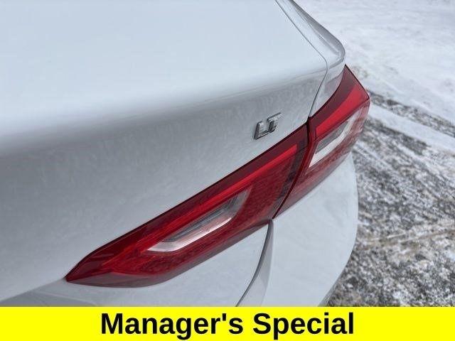 Chevrolet Malibu  2023