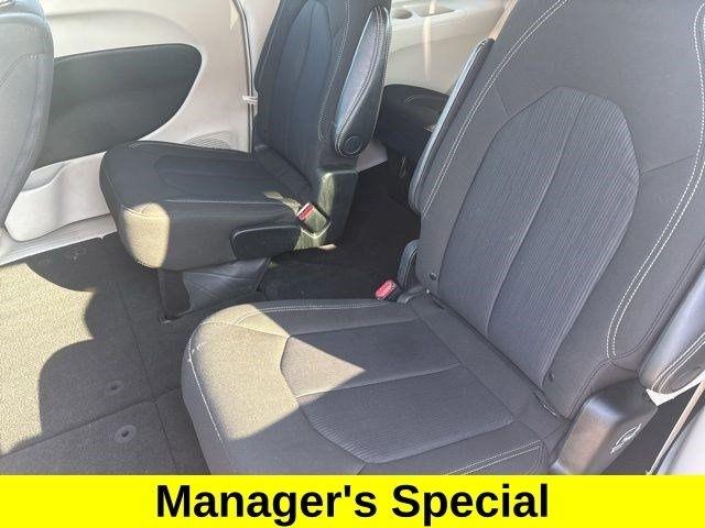 Chrysler Voyager LX 2023