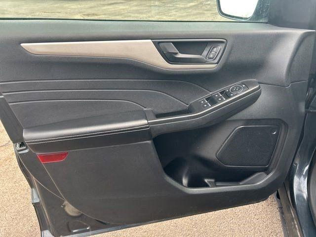 Ford Escape SE AWD 2022