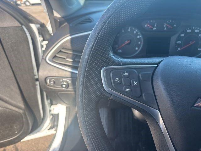 Chevrolet Malibu  2022