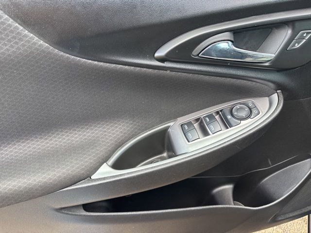 Chevrolet Malibu  2023