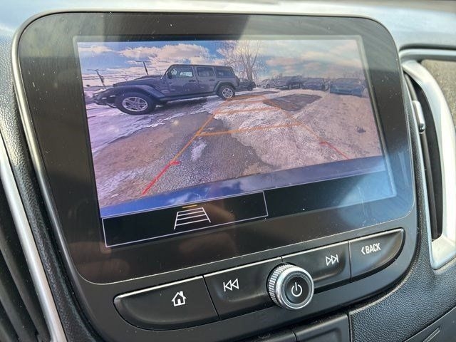 Chevrolet Malibu  2023