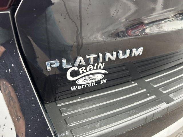 Ford Expedition Platinum 4WD 2023