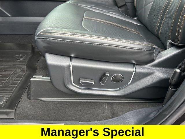 Ford Expedition Platinum 4WD 2023