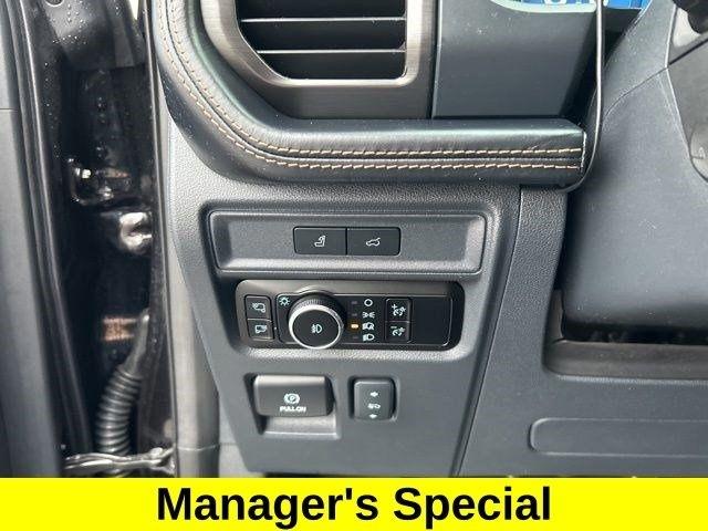 Ford Expedition Platinum 4WD 2023
