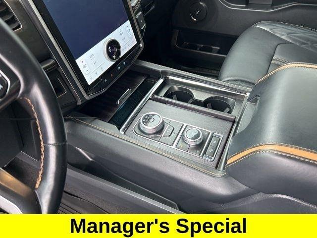 Ford Expedition Platinum 4WD 2023
